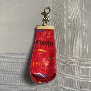 Olivia Mini Keychain Clip